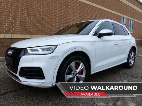 Used 2018 Audi SQ5 Prestige w/ Prestige Package image 1