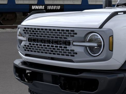 New 2025 Ford Bronco Badlands image 20