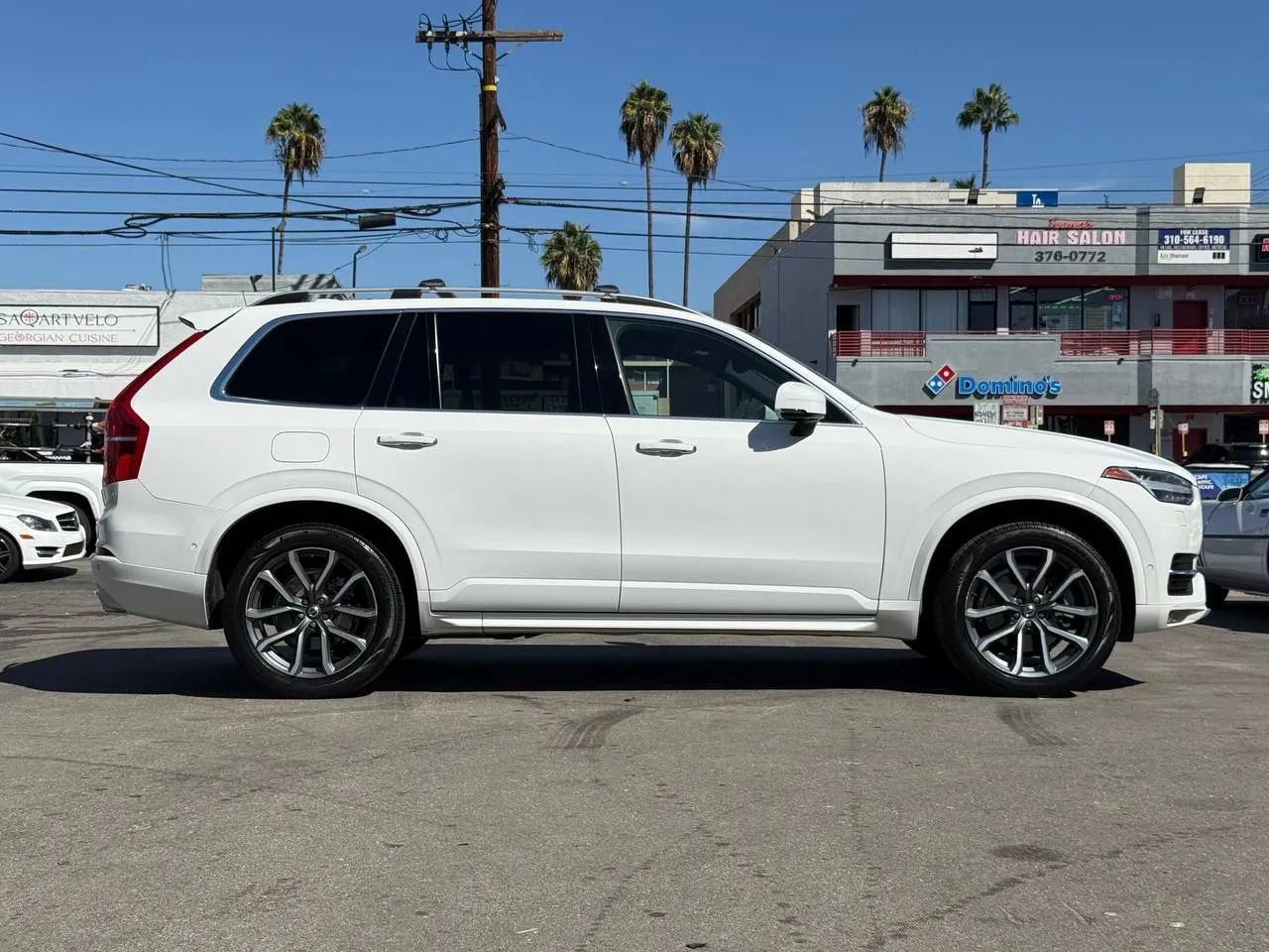 Used 2017 Volvo XC90 T6 Momentum w/ Vision Package AWD/4WD image 27