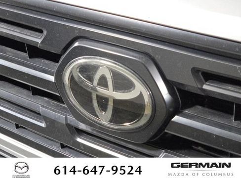 Used 2018 Toyota Tacoma SR w/ SR Convenience Package AWD/4WD image 14