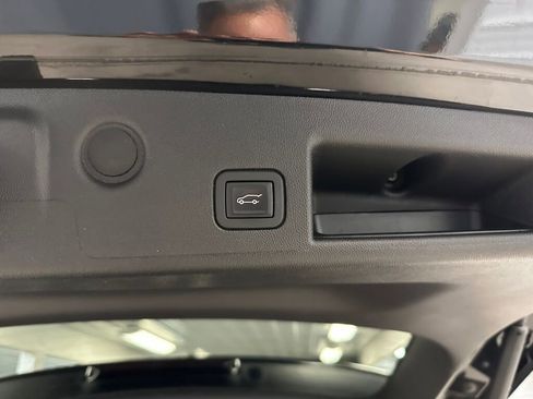 Certified 2023 Chevrolet Equinox Premier w/ LPO, Floor Liner Package image 24