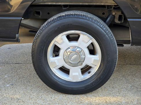 Used 2012 Ford F150 XLT w/ XLT Convenience Pkg image 28