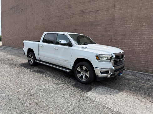 Used 2023 RAM 1500 Laramie AWD/4WD image 8