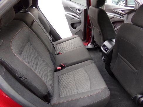 Used 2018 Chevrolet Equinox LT image 34