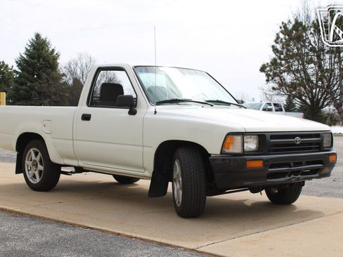 Used 1993 Toyota Pickup 2WD Regular Cab image 20