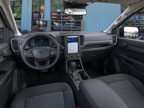 Used 2025 Ford Ranger XL image 9