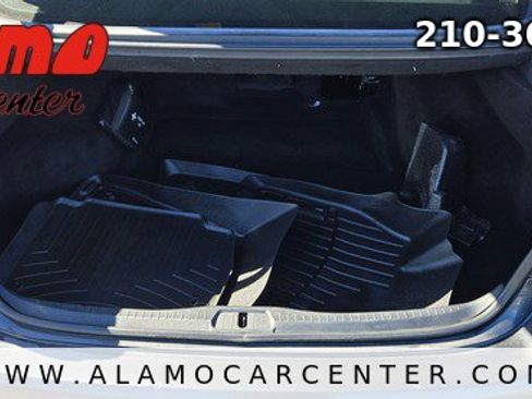 Used 2009 Lexus LS 460 Luxury image 26