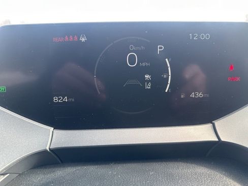 Used 2026 Toyota Prius LE image 6