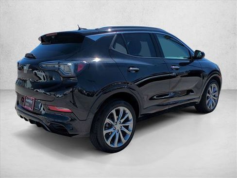 Used 2025 Buick Encore GX Avenir w/ Avenir Technology Package FWD image 5