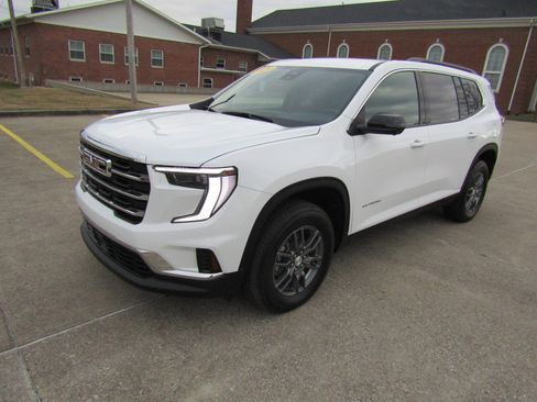 Used 2025 GMC Acadia Elevation AWD/4WD image 7