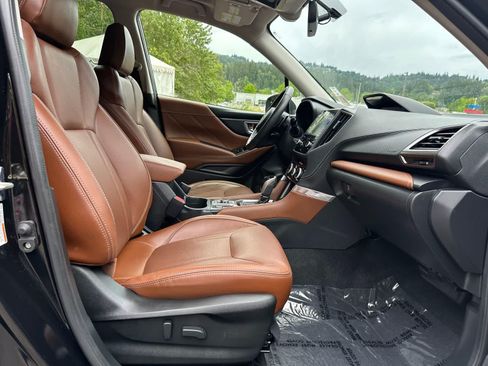 Used 2020 Subaru Forester Touring AWD/4WD image 15
