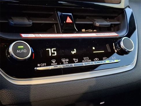 New 2026 Toyota Corolla SE image 10