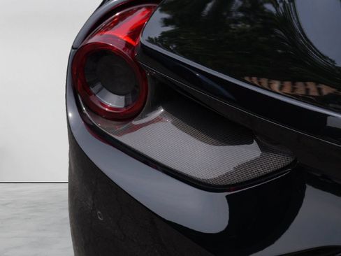 Used 2019 Ferrari 488 Spider RWD image 57