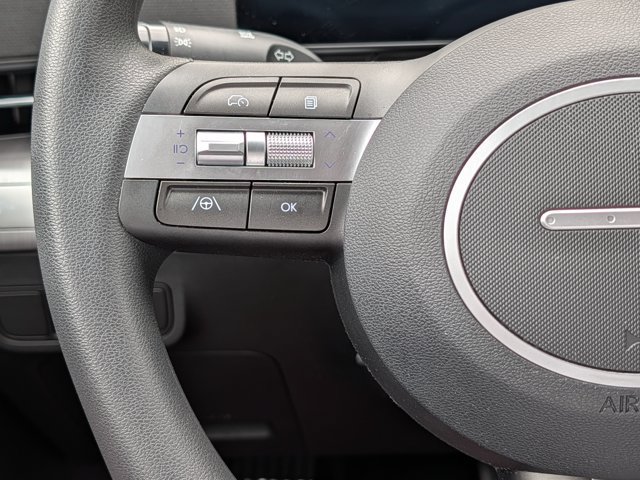 Used 2025 Hyundai Kona SE FWD image 21