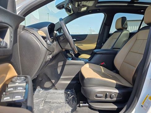 Used 2022 Chevrolet Equinox Premier AWD/4WD image 22