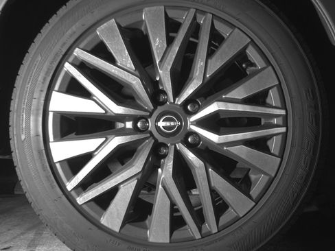 Used 2025 Nissan Altima 2.5 SV image 15