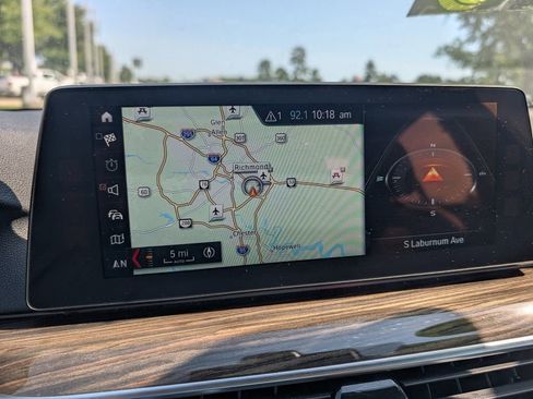 Used 2018 BMW 530i xDrive AWD/4WD image 25