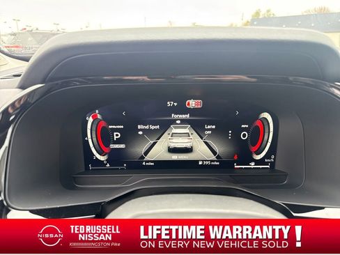 New 2026 Nissan Pathfinder Platinum image 15