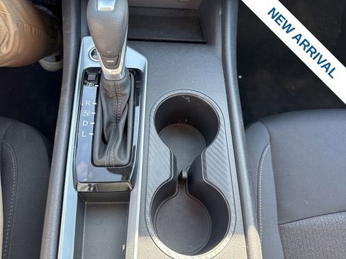 Used 2024 Nissan Altima 2.5 SV FWD image 27