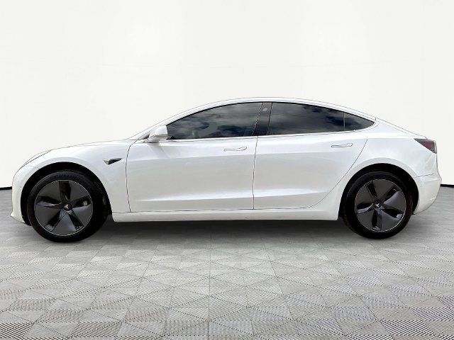 Used 2020 Tesla Model 3 Standard Range Plus RWD image 8