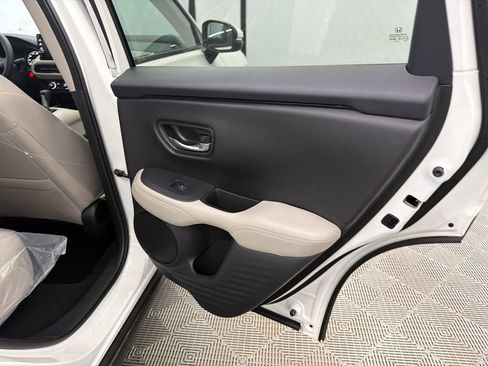 New 2026 Honda HR-V LX image 16
