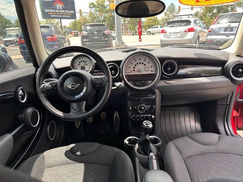 Used 2011 MINI Cooper Clubman S image 12