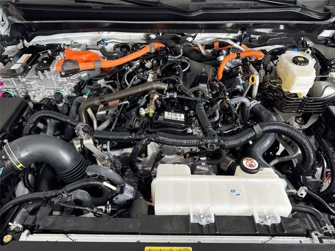 Used 2025 Toyota Tacoma TRD Off-Road AWD/4WD image 46