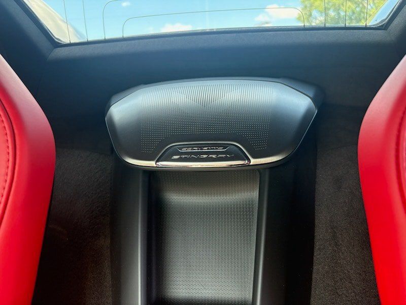 Used 2024 Chevrolet Corvette Stingray Premium Conv w/ Z51 Performance Package RWD image 20