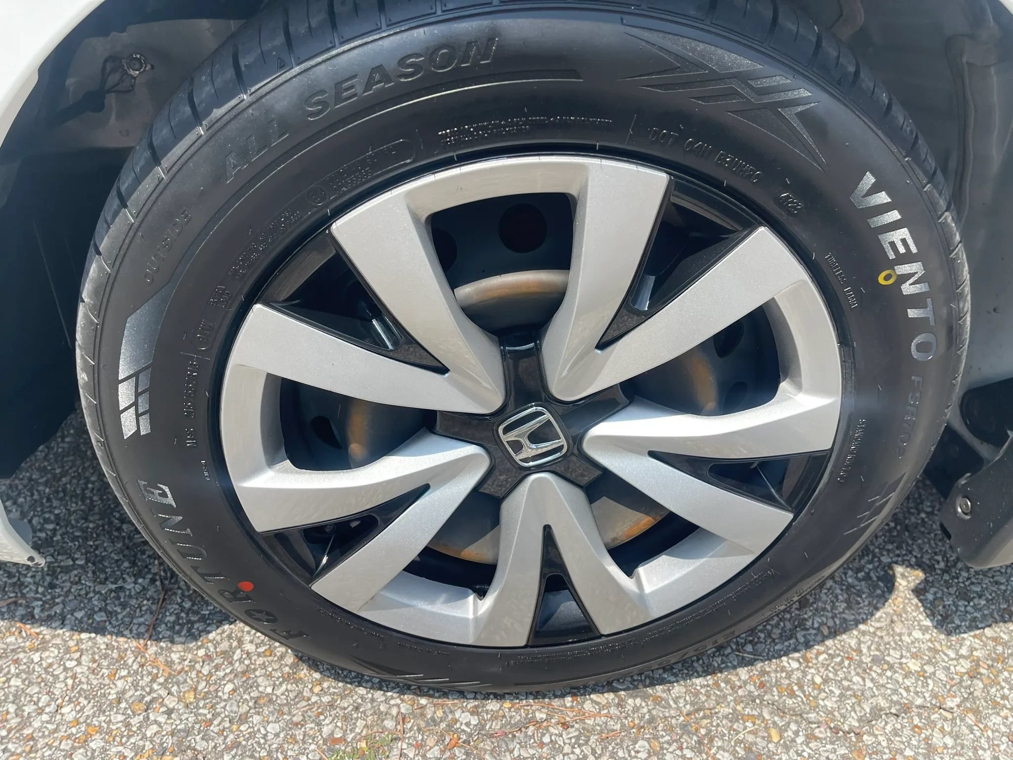 Used 2024 Honda Civic LX image 9