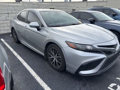 Used 2022 Toyota Camry SE