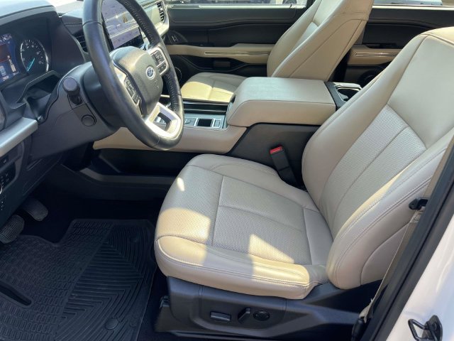 Used 2024 Ford Expedition Max XLT RWD image 15
