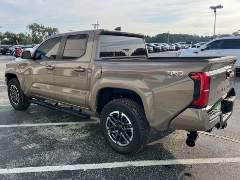 Used 2026 Toyota Tacoma TRD Sport RWD image 29