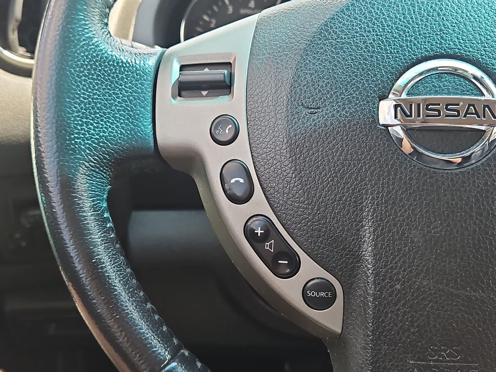 Used 2013 Nissan Rogue SL FWD image 24
