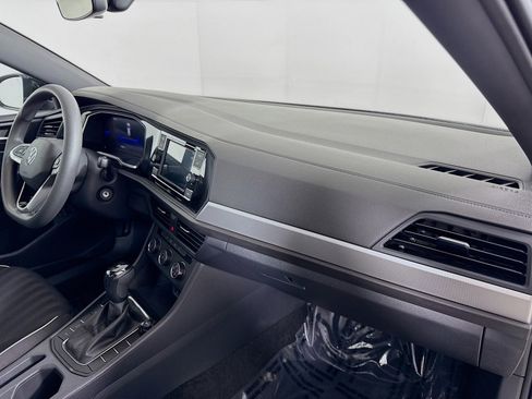Certified 2023 Volkswagen Jetta Sport image 25