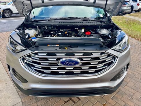 Used 2024 Ford Edge Titanium image 17