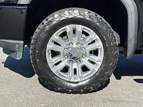 Used 2021 GMC Sierra 2500 Denali w/ Denali Ultimate Package image 12