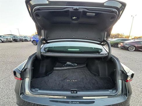 Used 2025 Lexus IS 300 w/ Premium Package image 39