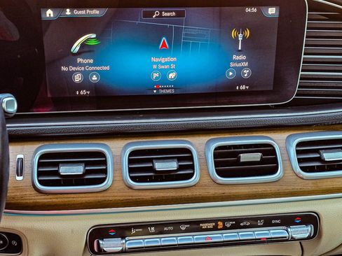 Used 2023 Mercedes-Benz GLS 450 GLS 450 image 16