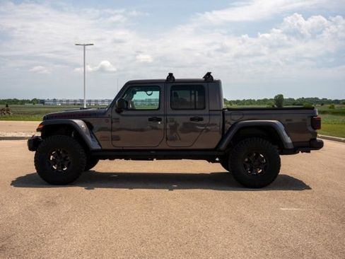 Used 2020 Jeep Gladiator Rubicon AWD/4WD image 4