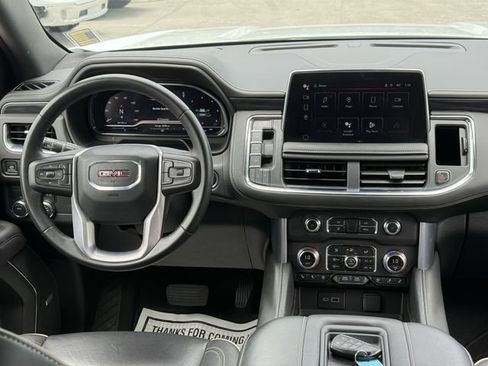 Used 2024 GMC Yukon XL SLT RWD image 21