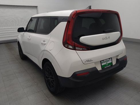 Used 2022 Kia Soul LX FWD image 5
