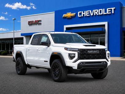 New 2026 GMC Canyon Elevation w/ Convenience Package