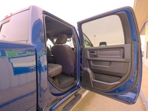 Used 2024 RAM 3500 Tradesman image 17