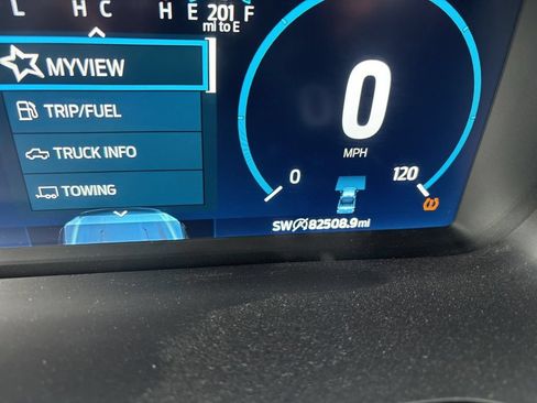 Used 2021 Ford F150 Lariat w/ Equipment Group 502A High AWD/4WD image 11