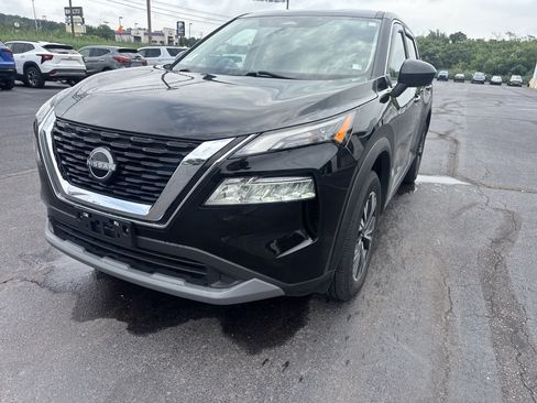 Used 2023 Nissan Rogue SV AWD/4WD image 10