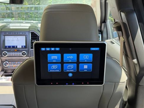 Used 2021 Ford Expedition Max Limited RWD image 31