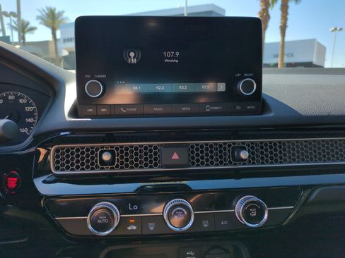 Used 2023 Honda Civic Sport image 20