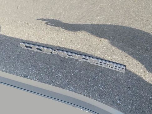 New 2026 Jeep Compass Latitude AWD/4WD image 39