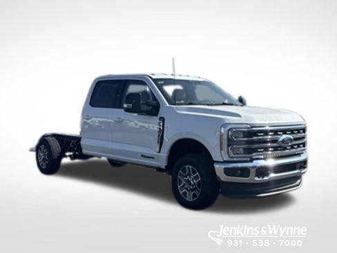 New 2026 Ford F350 Lariat AWD/4WD image 4