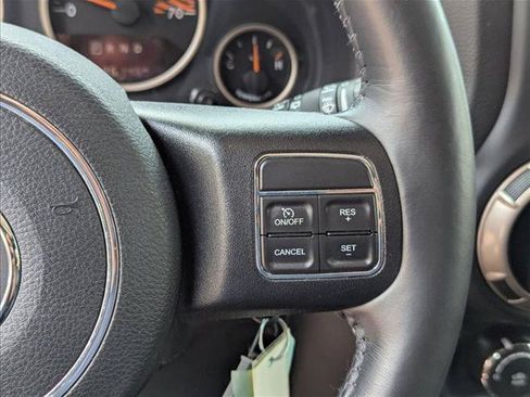 Used 2016 Jeep Wrangler Unlimited Sahara AWD/4WD image 12